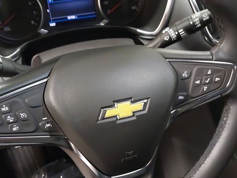 Used 2024 Chevrolet Equinox LT AWD/4WD image 23