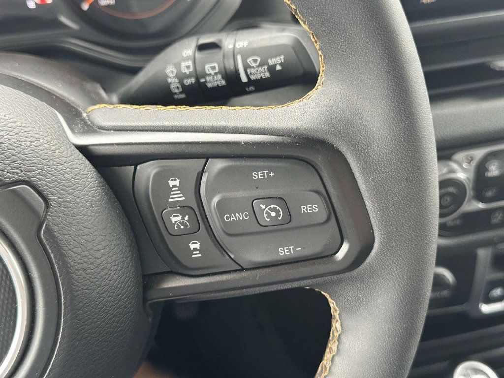Used 2024 Jeep Wrangler Sport AWD/4WD image 23