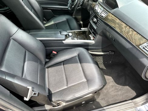 Used 2014 Mercedes-Benz E 350 Sedan w/ Premium 1 Package image 15