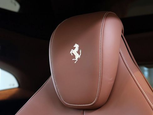 Certified 2025 Ferrari Purosangue AWD/4WD image 40