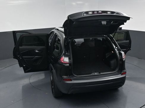 Used 2020 Jeep Cherokee Latitude image 19