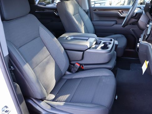 New 2026 GMC Sierra 1500 SLE w/ X31 Off-Road Package image 23