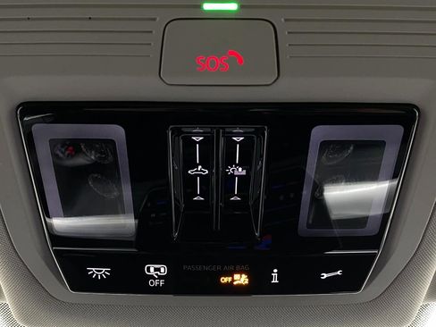 New 2026 Volkswagen Tiguan SE image 25