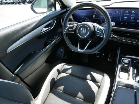 Used 2024 Buick Envision Sport Touring AWD/4WD image 18