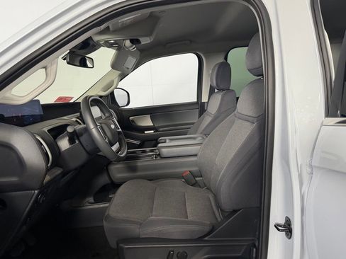 Used 2025 Ford Expedition Active AWD/4WD image 20