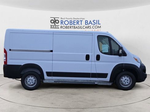 Used 2023 RAM ProMaster 2500 image 6