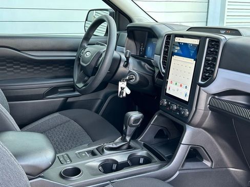 Used 2024 Ford Ranger XL image 47