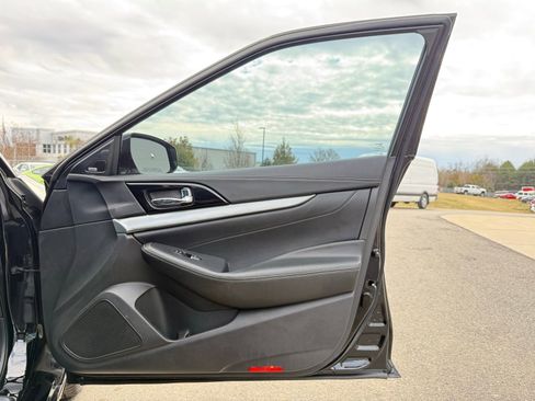 Used 2020 Nissan Maxima 3.5 SL image 30