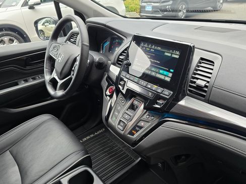 Certified 2023 Honda Odyssey Elite image 10