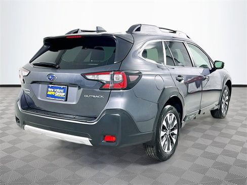 Used 2025 Subaru Outback Limited image 7