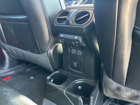 Used 2020 Jeep Gladiator Overland image 48