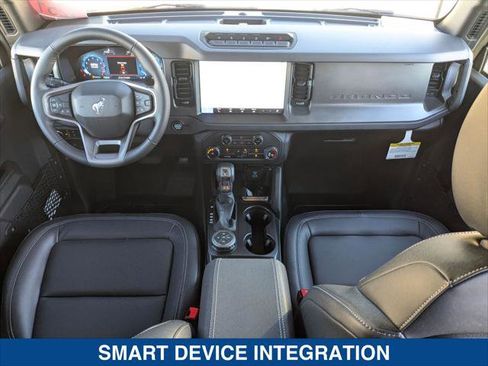 New 2025 Ford Bronco Badlands image 15