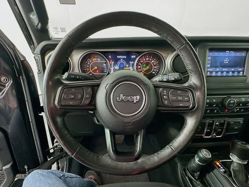Used 2020 Jeep Wrangler Unlimited Sport S AWD/4WD image 15