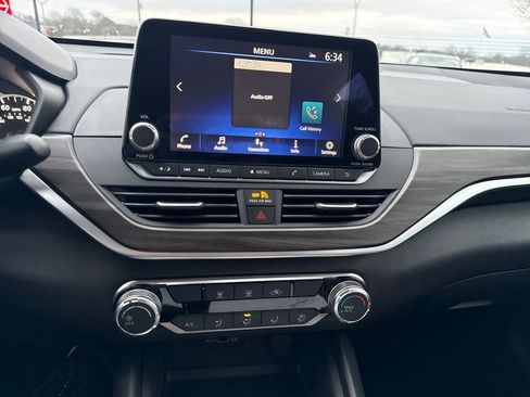 Certified 2025 Nissan Altima 2.5 SV image 18