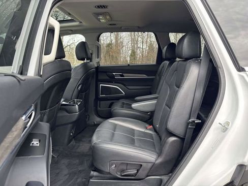 Used 2020 Kia Telluride EX w/ EX Premium Package AWD/4WD image 24