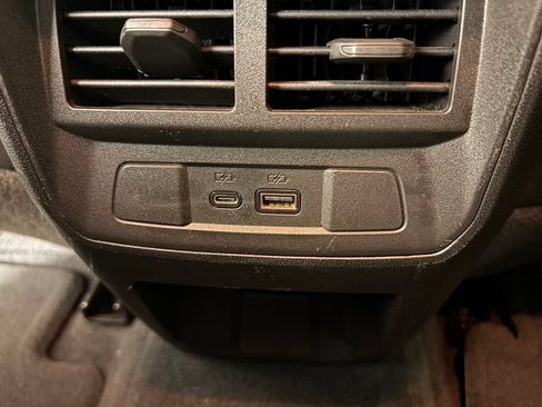 Used 2025 Chevrolet Colorado ZR2 AWD/4WD image 36