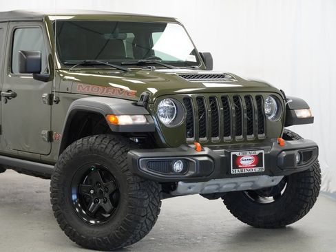 Used 2022 Jeep Gladiator Mojave w/ Cold Weather Group AWD/4WD image 6