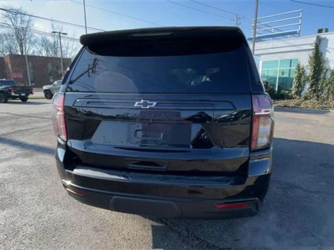 Used 2023 Chevrolet Tahoe Z71 w/ Luxury Package image 9