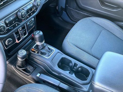 Certified 2025 Jeep Wrangler Unlimited Sahara w/ Safety Group image 11