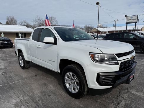 Used 2022 Chevrolet Colorado LT w/ Fleet Safety Package image 4