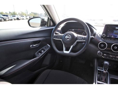 Used 2024 Nissan Sentra SR image 12