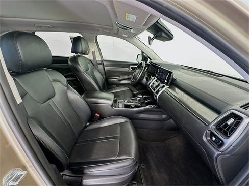 Used 2021 Kia Sorento S w/ Panoramic Sunroof Package image 28