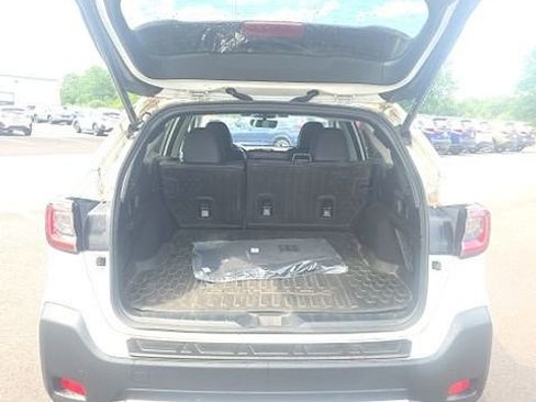 Used 2024 Subaru Outback Limited AWD/4WD image 6