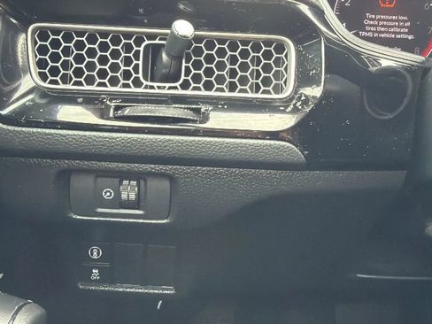 Used 2022 Honda Civic EX image 15