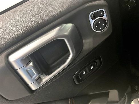 Used 2022 Jeep Gladiator Mojave w/ LED Lighting Group AWD/4WD image 45
