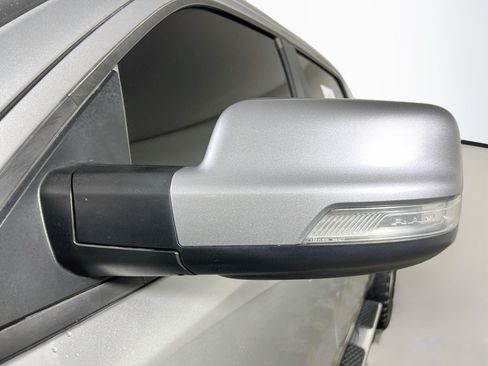 Used 2019 RAM 1500 Big Horn AWD/4WD image 13