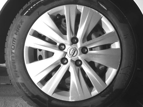 Used 2025 Nissan Sentra S FWD image 15