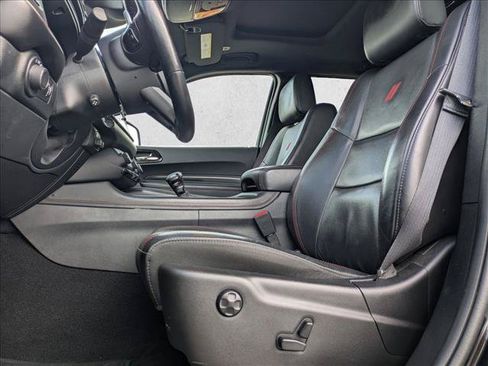 Used 2024 Dodge Durango GT RWD image 16