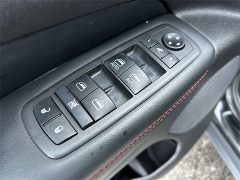 Certified 2021 Jeep Grand Cherokee Trailhawk w/ Trailhawk Luxury Group image 16