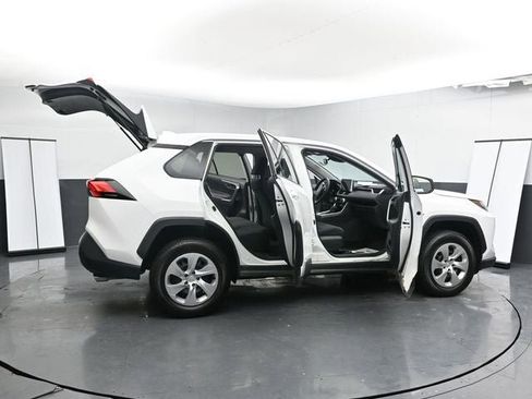 Used 2023 Toyota RAV4 LE image 38