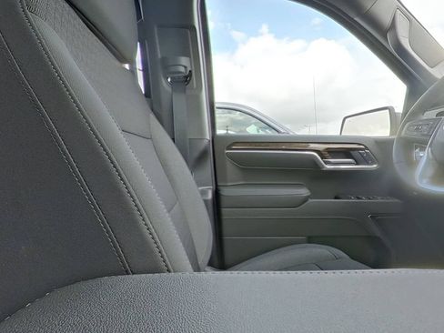New 2026 GMC Sierra 1500 SLE w/ X31 Off-Road Package AWD/4WD image 36