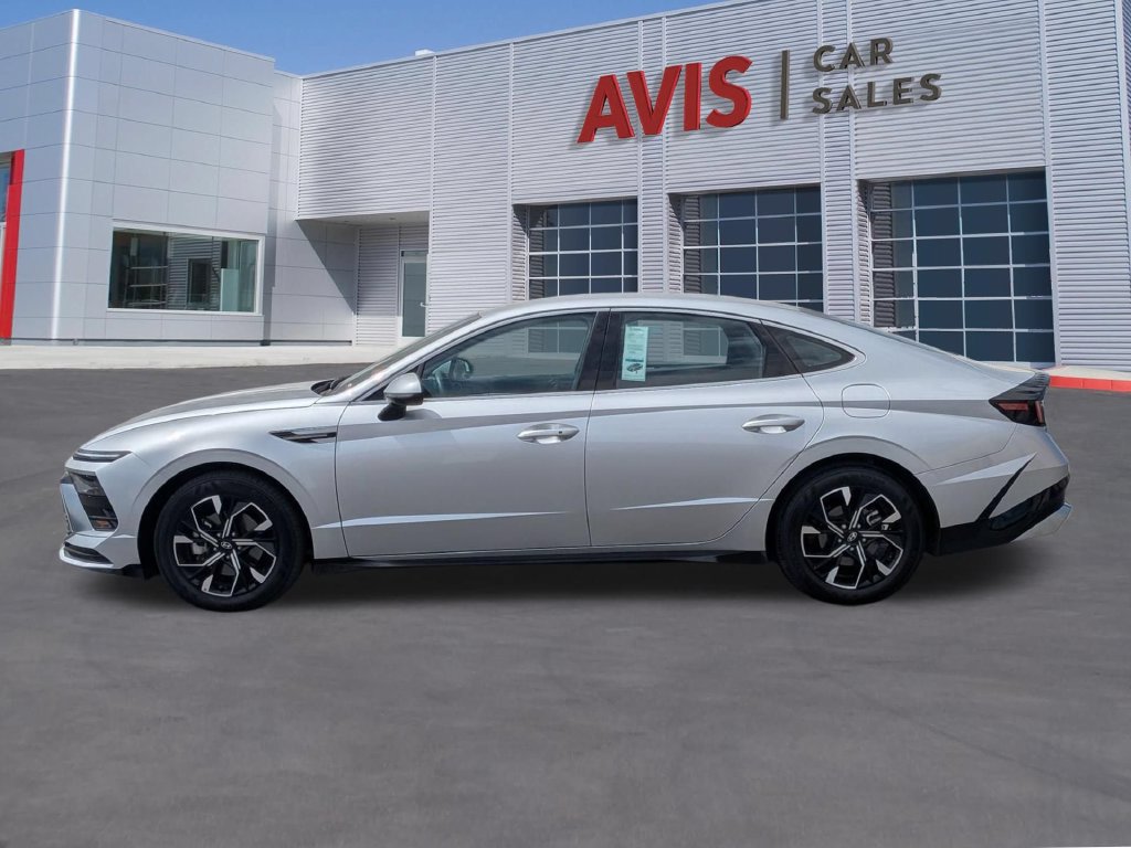 Used 2025 Hyundai Sonata SEL FWD image 10