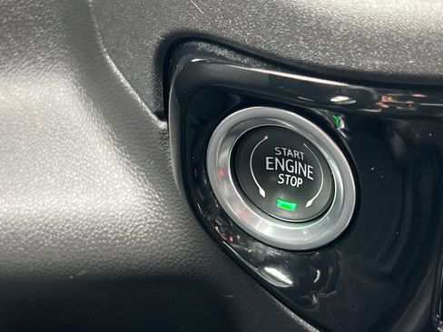 Used 2022 Chevrolet Silverado 1500 LT Trail Boss w/ LT Trail Boss Premium Package image 22