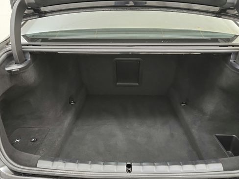 Used 2023 BMW 740i w/ Parking Assistance Package RWD image 30
