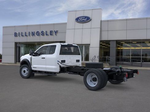 New 2026 Ford F550 4x4 Supercab Super Duty image 4