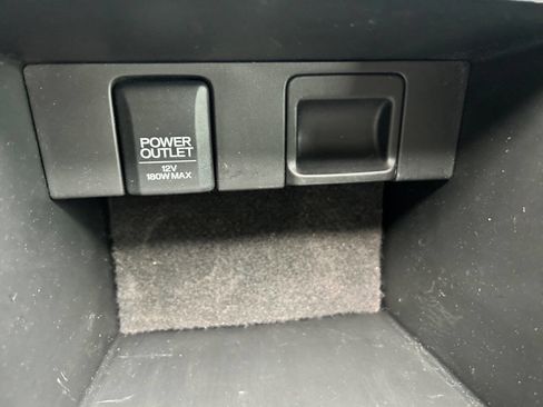 Used 2013 Honda Accord LX image 21