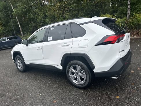 Certified 2025 Toyota RAV4 XLE image 15
