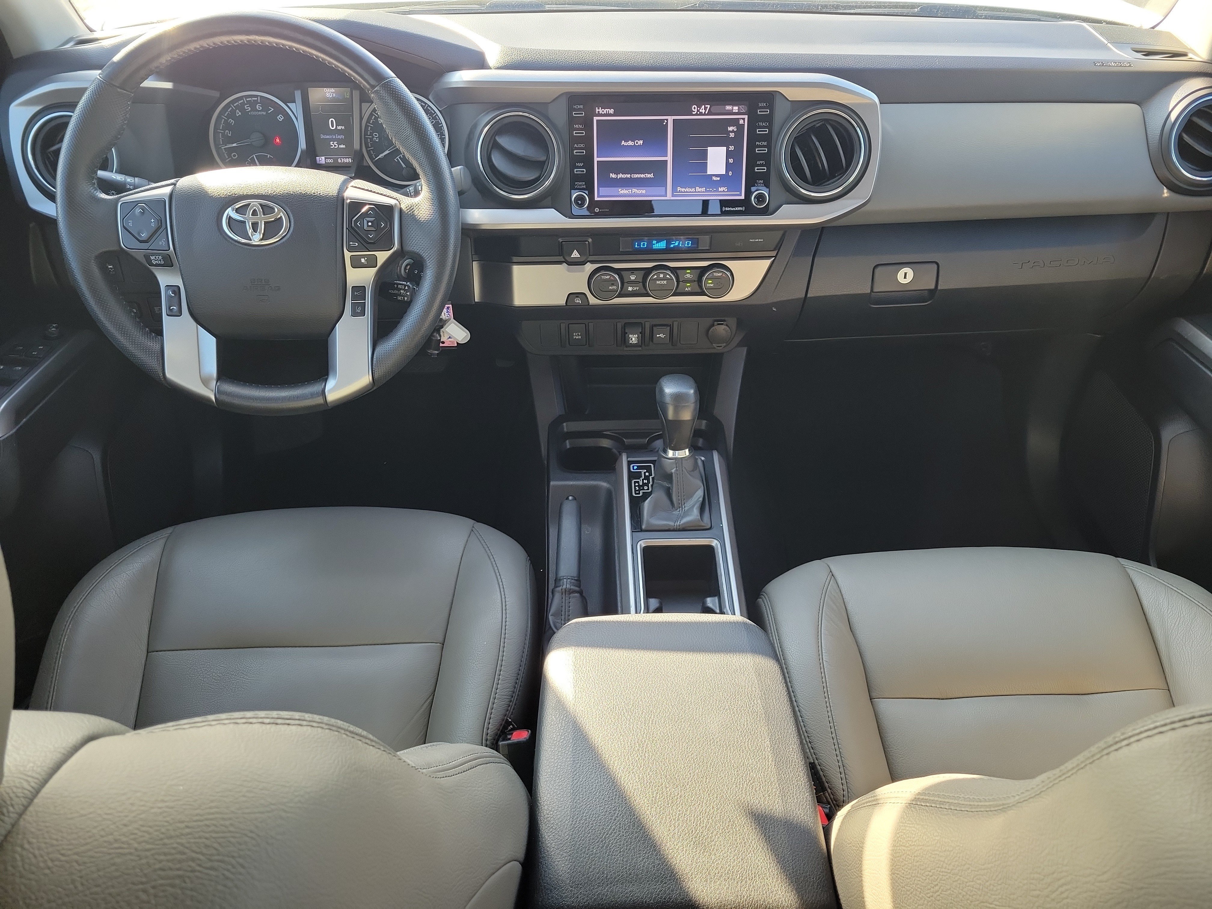 Used 2021 Toyota Tacoma SR5 RWD image 14