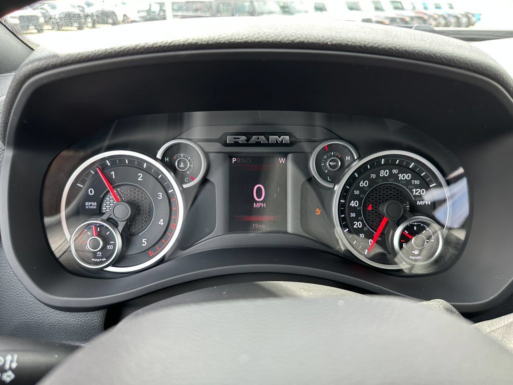 New 2026 RAM 3500 Tradesman AWD/4WD image 22