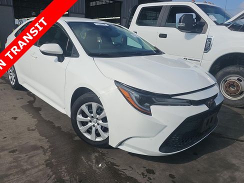 Used 2021 Toyota Corolla LE FWD image 5