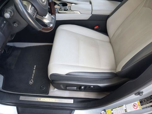 Used 2018 Lexus RX 350 FWD w/ Premium Package image 37