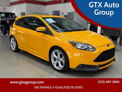 Used 2013 Ford Focus ST FWD image 1