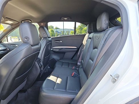 Used 2024 Cadillac XT4 Premium Luxury AWD/4WD image 12