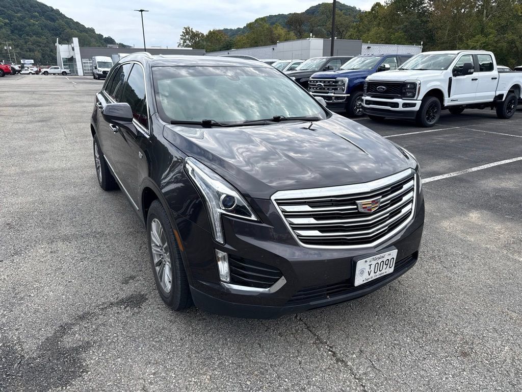 Used 2017 Cadillac XT5 Luxury w/ Driver Awareness Package FWD image 1
