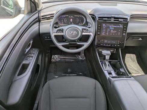 Certified 2024 Hyundai Tucson SEL FWD image 15
