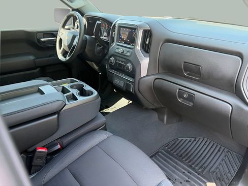Used 2023 Chevrolet Silverado 1500 Custom AWD/4WD image 12